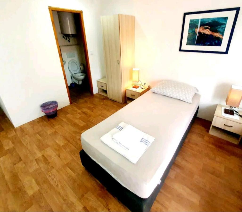 Motel Stone Gardens Doli Dış mekan fotoğraf