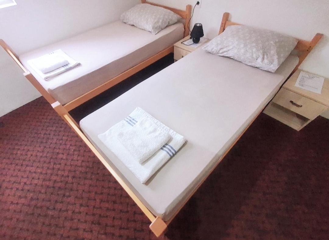 Motel Stone Gardens Doli Dış mekan fotoğraf
